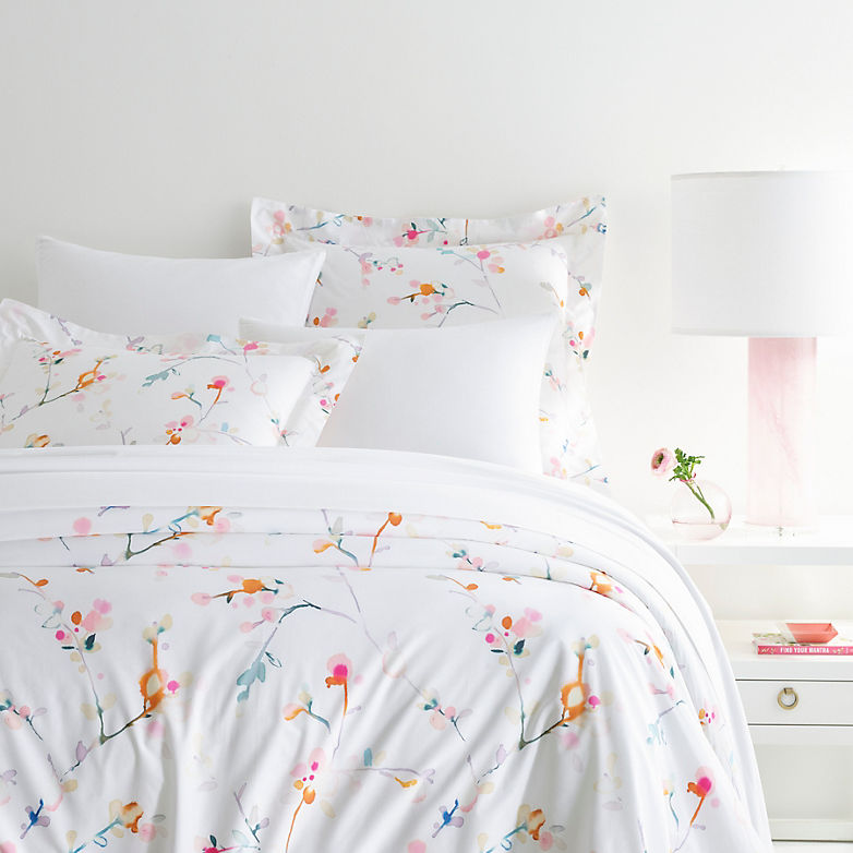 Getting Fleur-Tacious! Bring Pops of Spring Into Your Rooms | Annie Selke's Fresh American Style