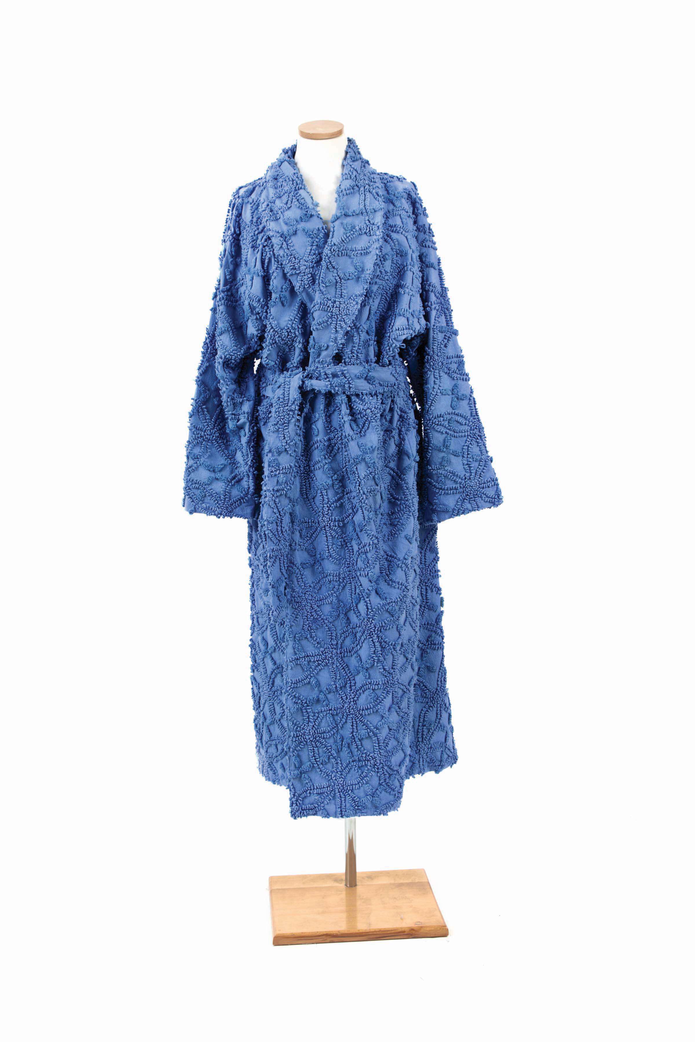 candlewick bathrobe