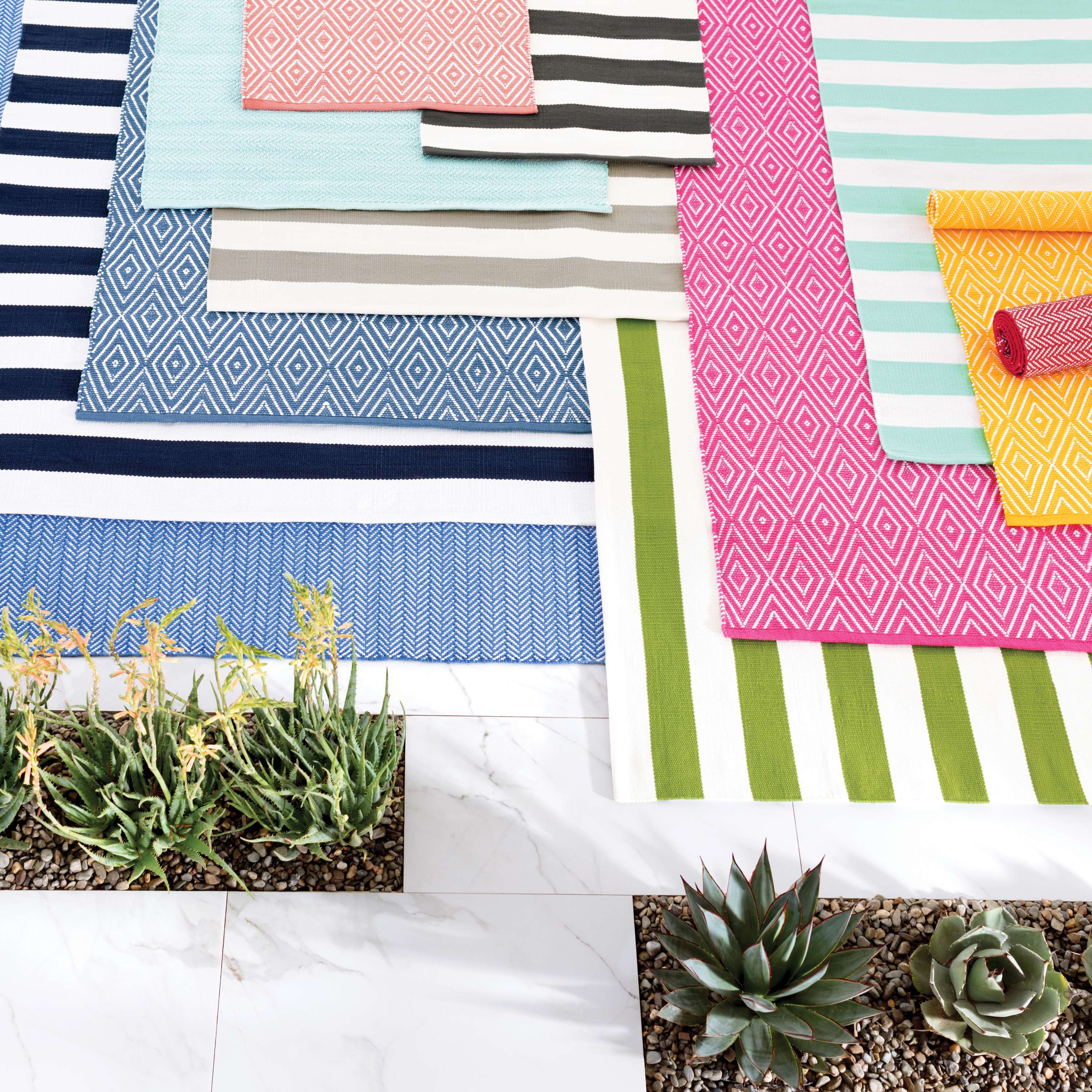 The Benefits of Indoor/Outdoor Rugs Fresh American Style