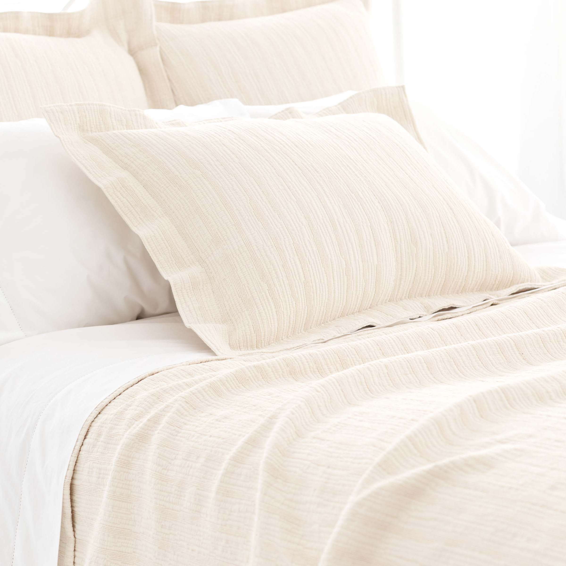 Hardwood Ivory Matelassé Coverlet Pine Cone Hill