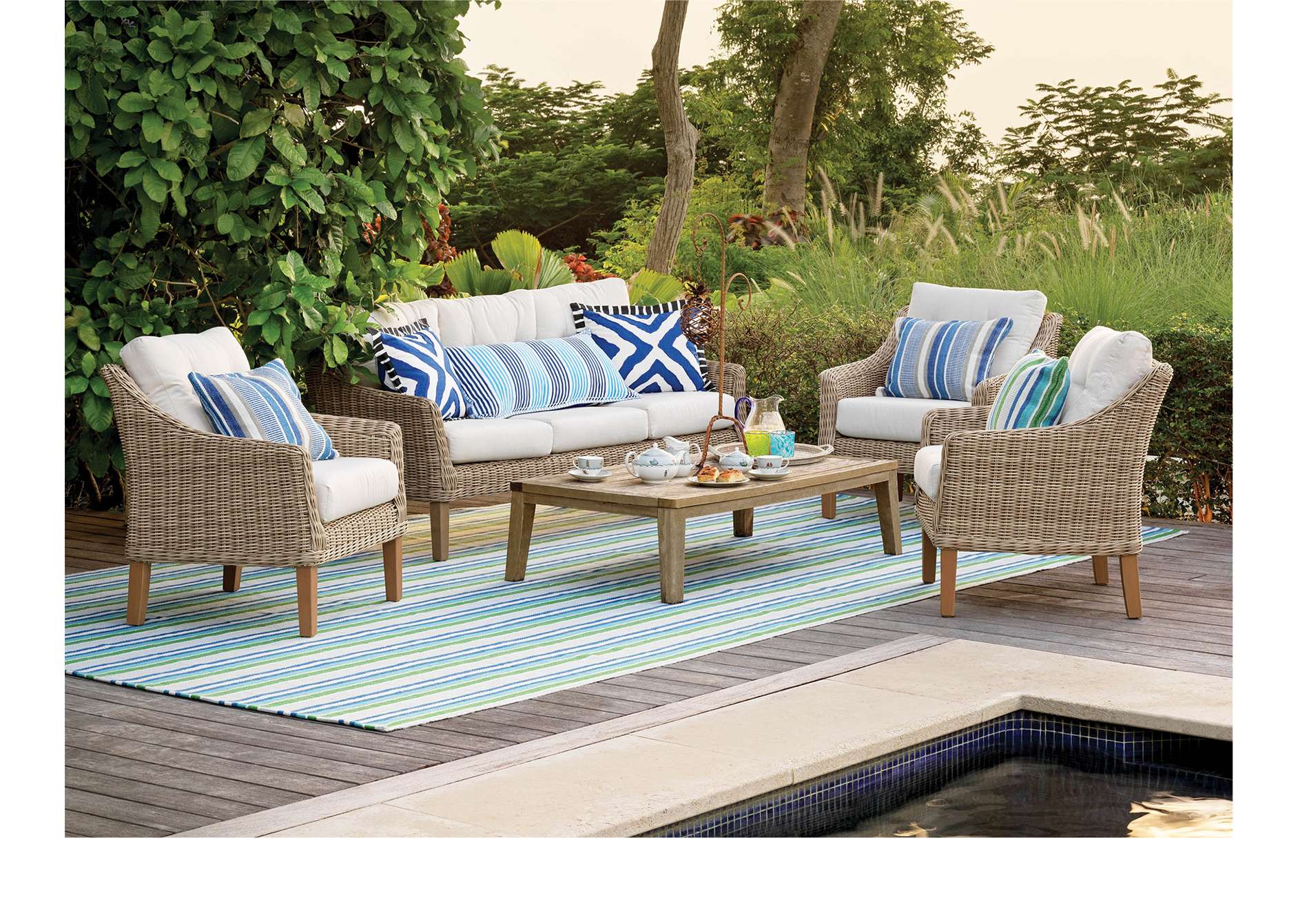 Shop Indoor Outdoor Rugs
